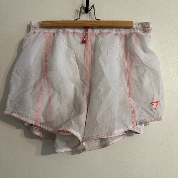 Gymshark 2 in 1 shorts - Picture 1 of 4